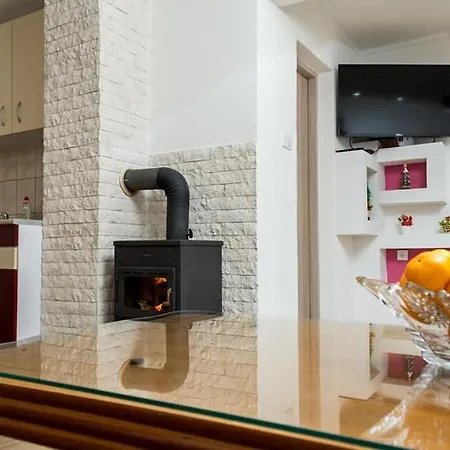 Apartman Strahinja 1