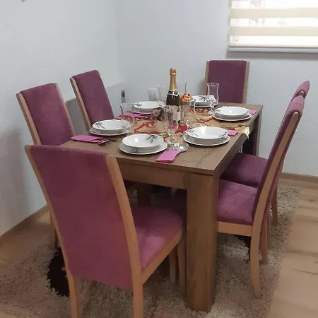 Apartman Strahinja 1 Lejlighed *